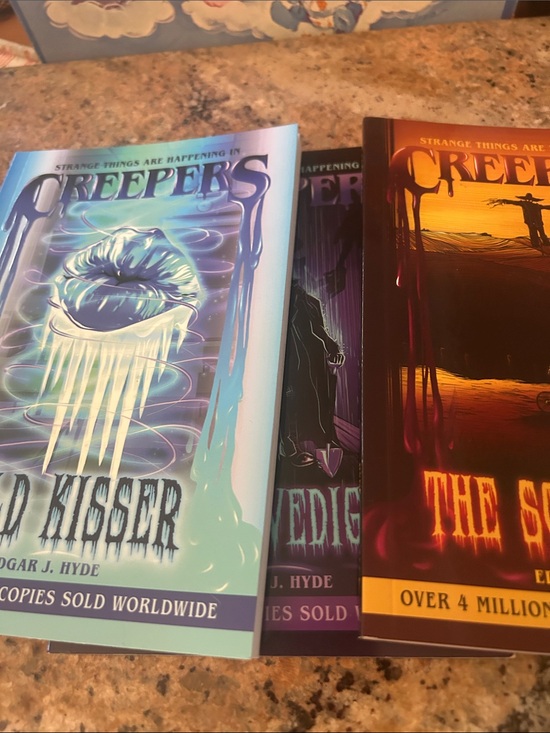 Other - 3 creeper books brand new, cold kisser, the scarecrow, and the gravedigger